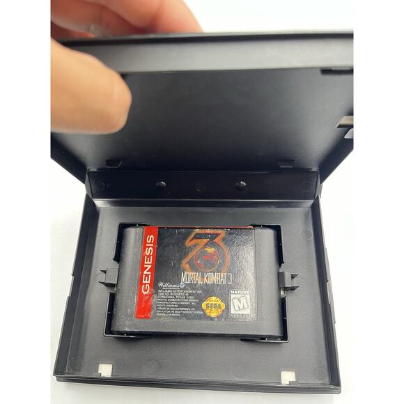 Mortal Kombat 3 (Sega Genesis, 1995) Game & Original Box - Picture 5 of 11